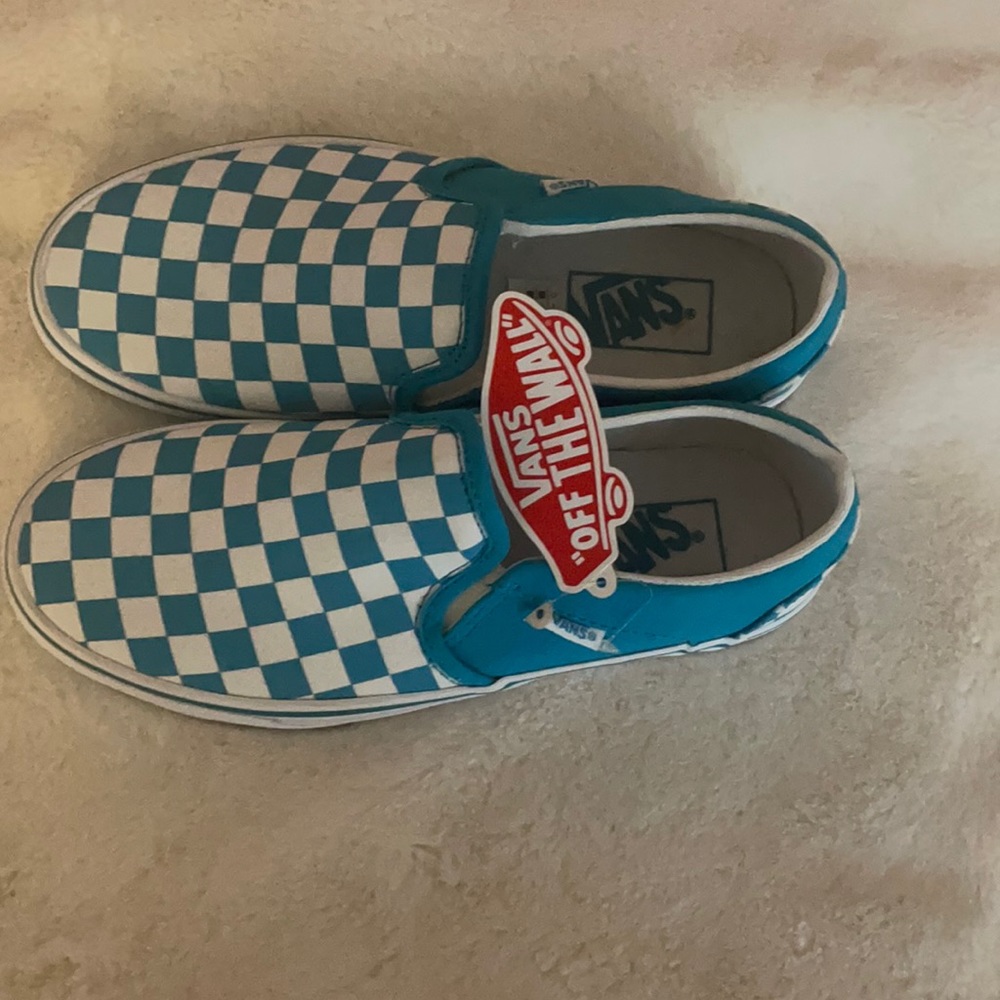 new with tags blue vans size 7